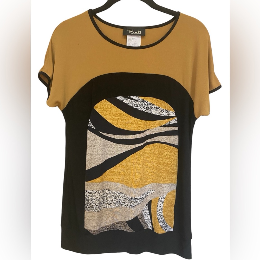 Bali Womens Short Sleeve Work/career/dressy Top Size Small